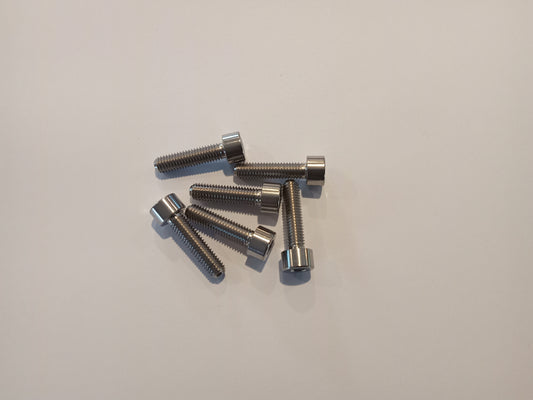Gorlami titanium clutch spring retainer bolt set