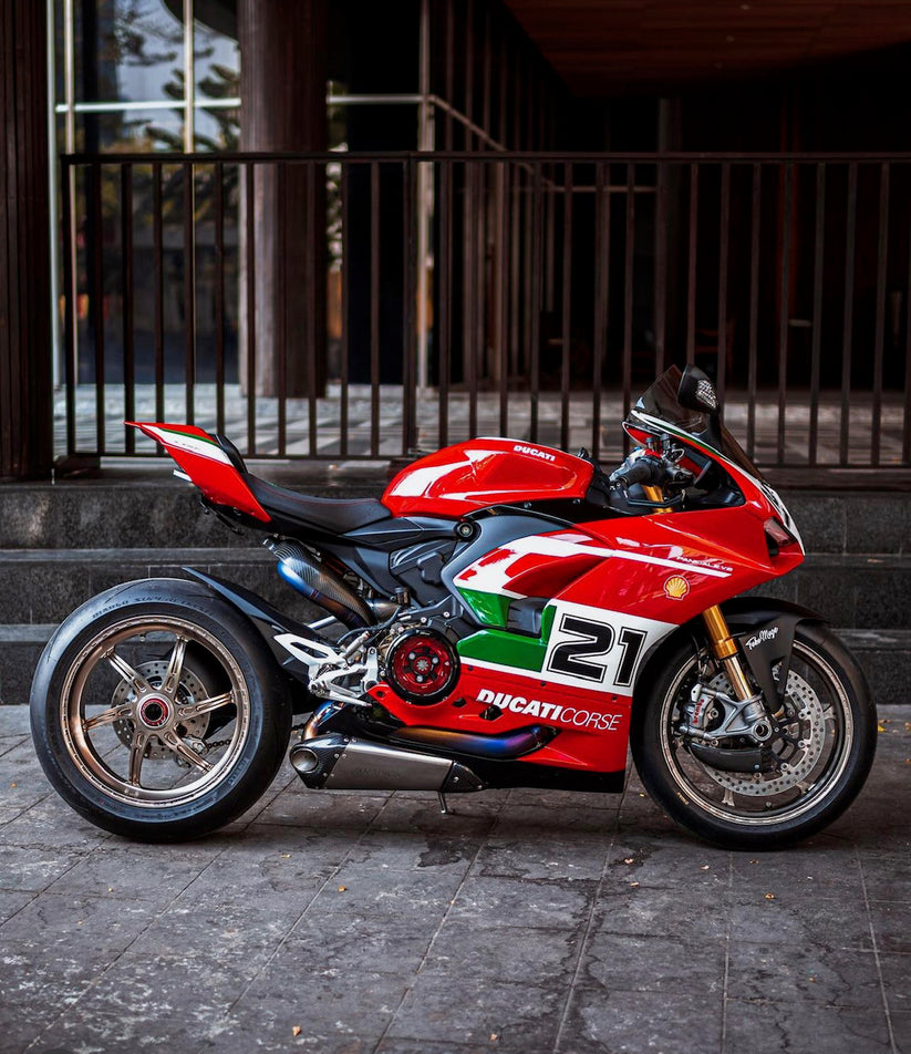 Ducati V2 Panigale & Streetfighter Titanium Low Mount Exhaust System 2020-24