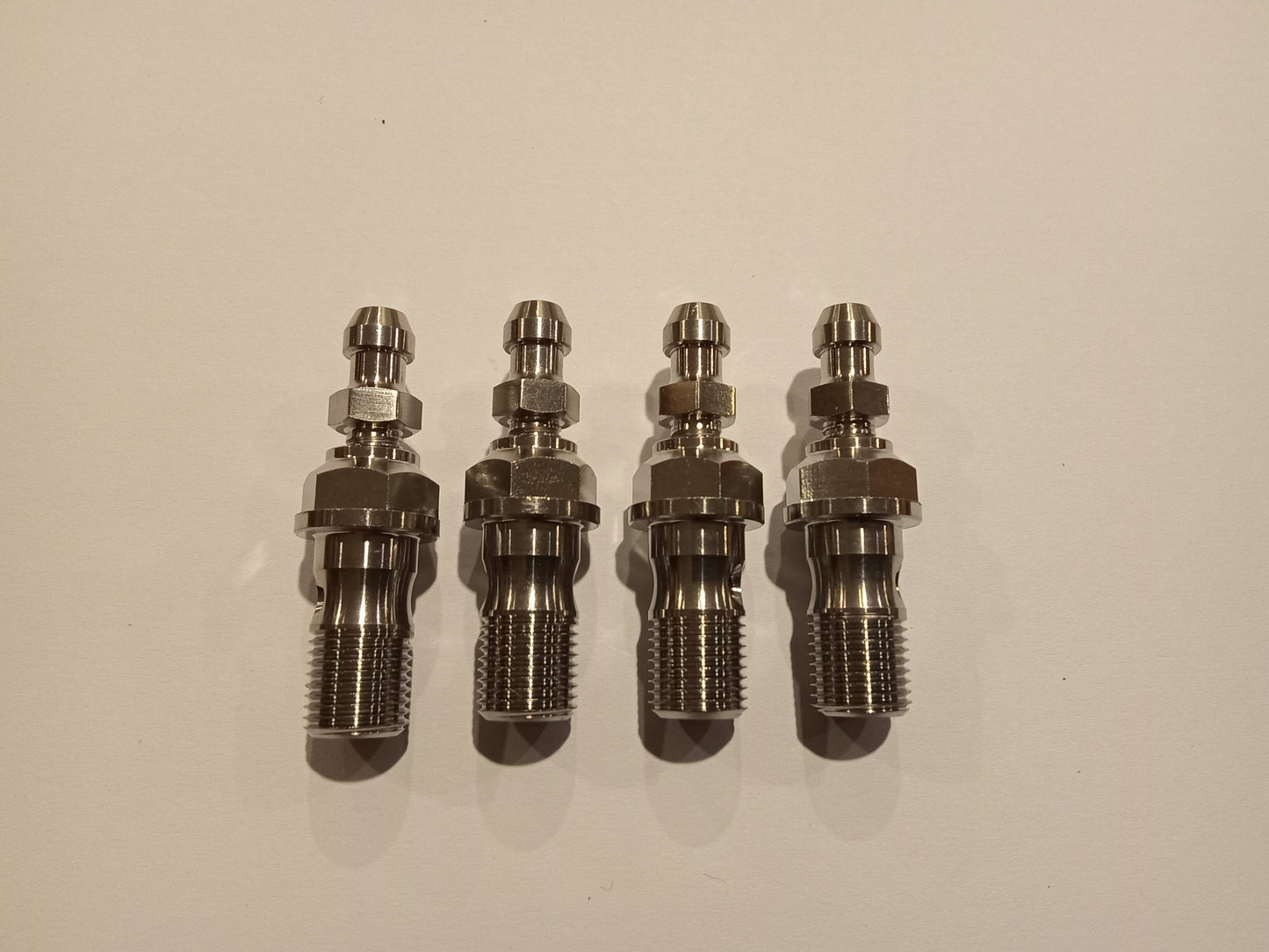 Gorlami titanium single banjo with bleed nipple