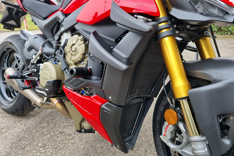CNC Racing carbon wings Streetfighter V2/4 (2020-2024)